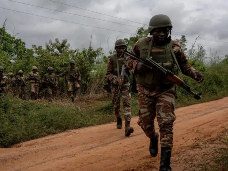 Bénin: Nouvelle attaque djihadiste meurtrière à Tanougou, le nord du pays sous pression