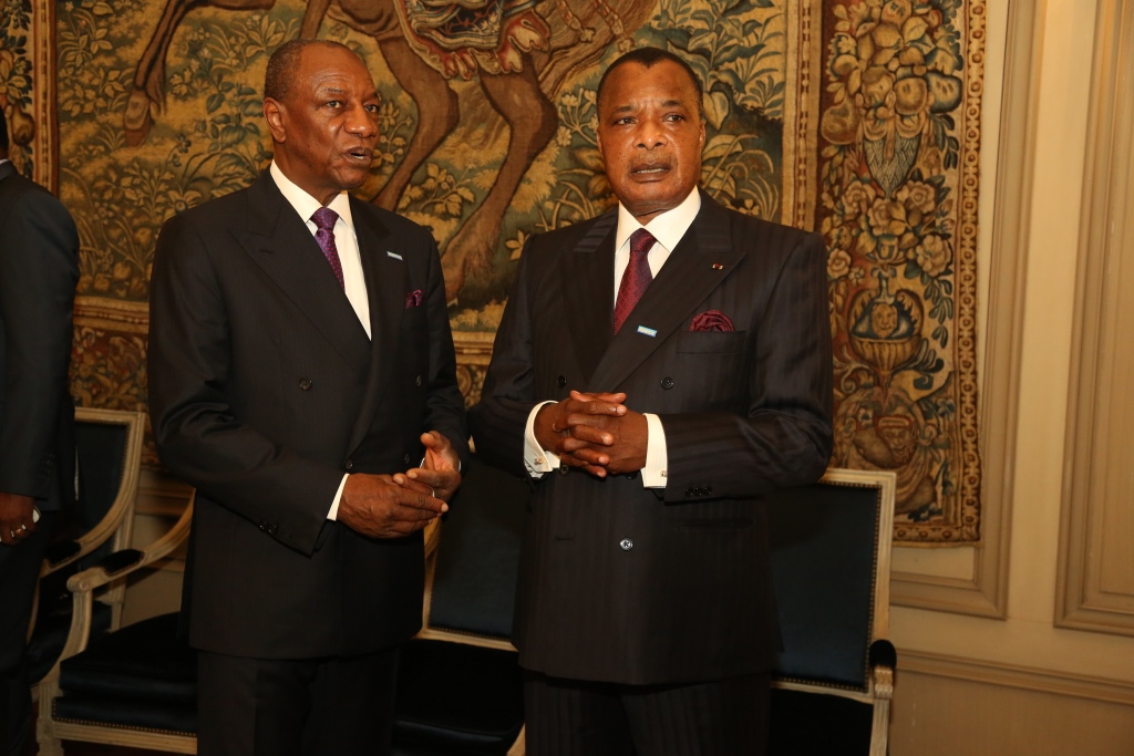 Congo Brazzaville : S.E Denis Sassou-N’Guesso se recueille sur la tombe de sa mère à Oyo en présence d’Alpha Condé
